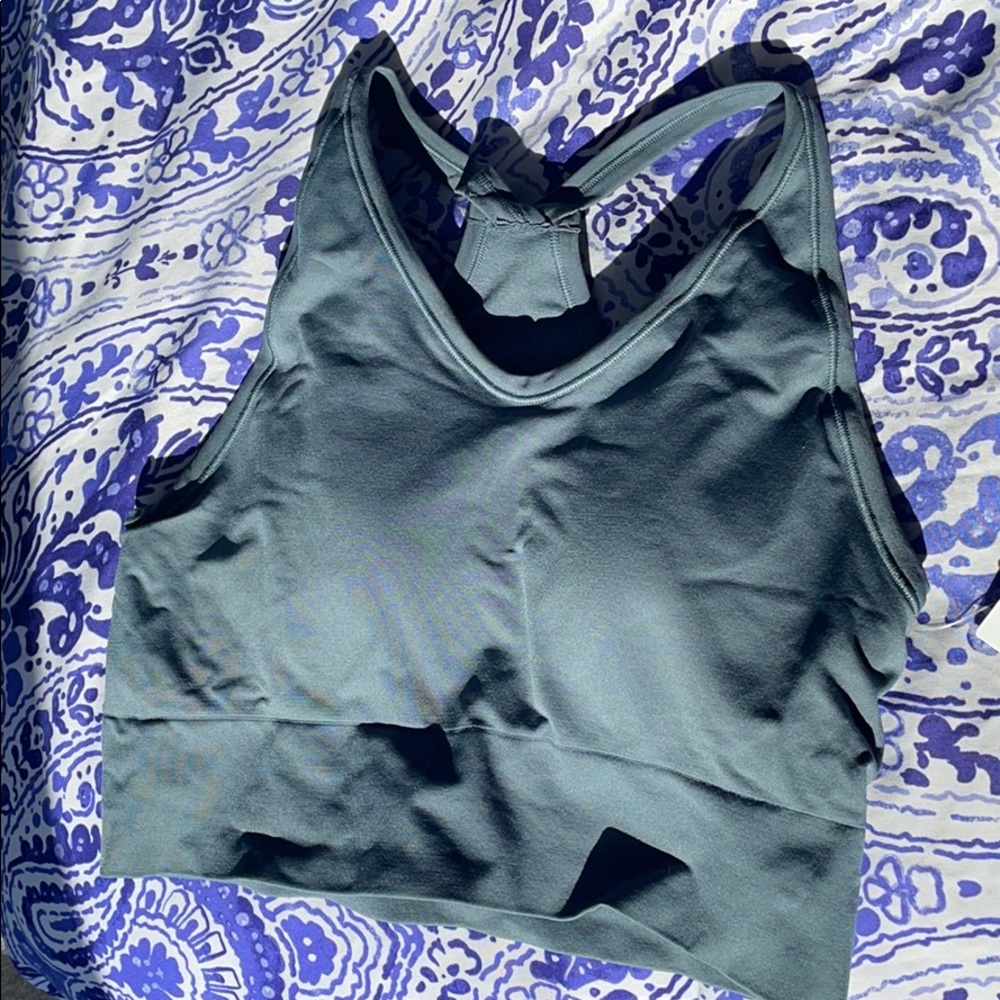 Size L Longline sports bra in sage green